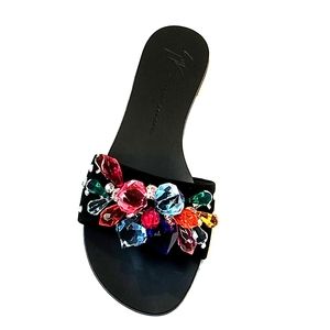 NWT Giuseppe Zanotti Roll Jewelled Sandal - Black